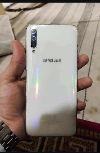 Samsung Mobile A70 6/128 gb