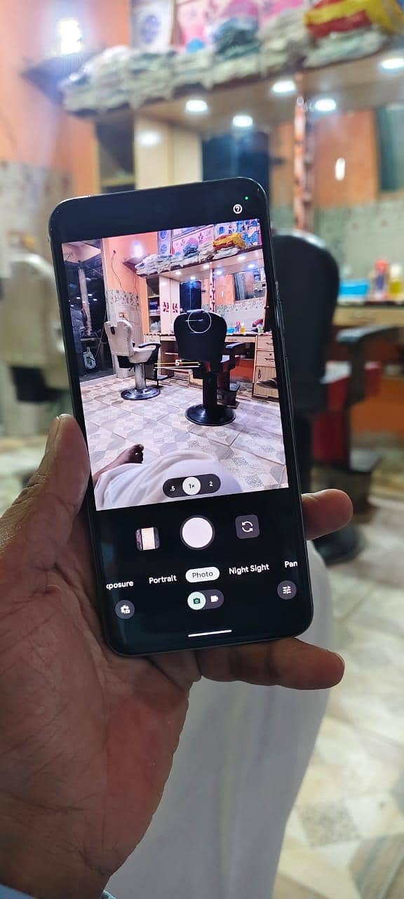 Google Pixel 8 3