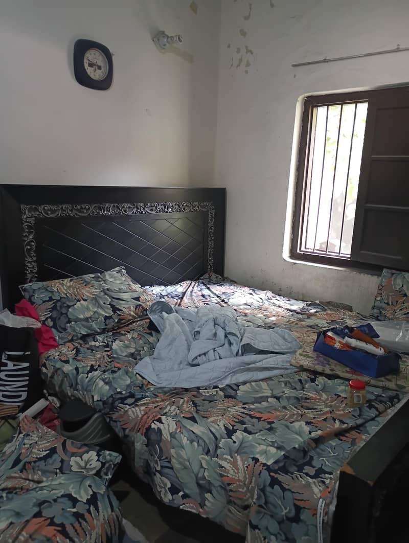 King Size Bed With Dressing Table 3