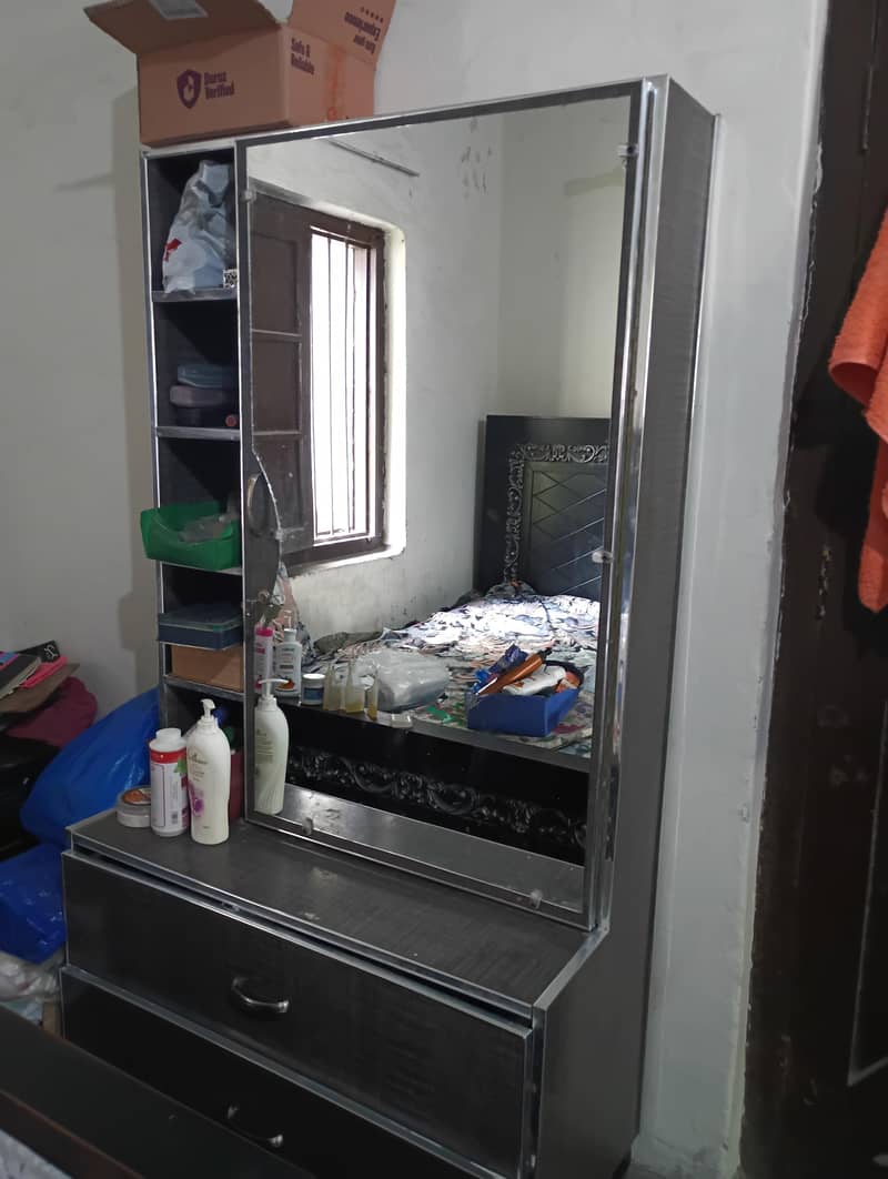 King Size Bed With Dressing Table 7