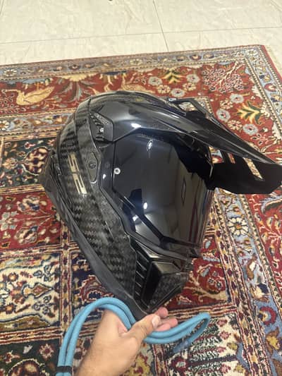 LS2 MX701 Carbon Helmet