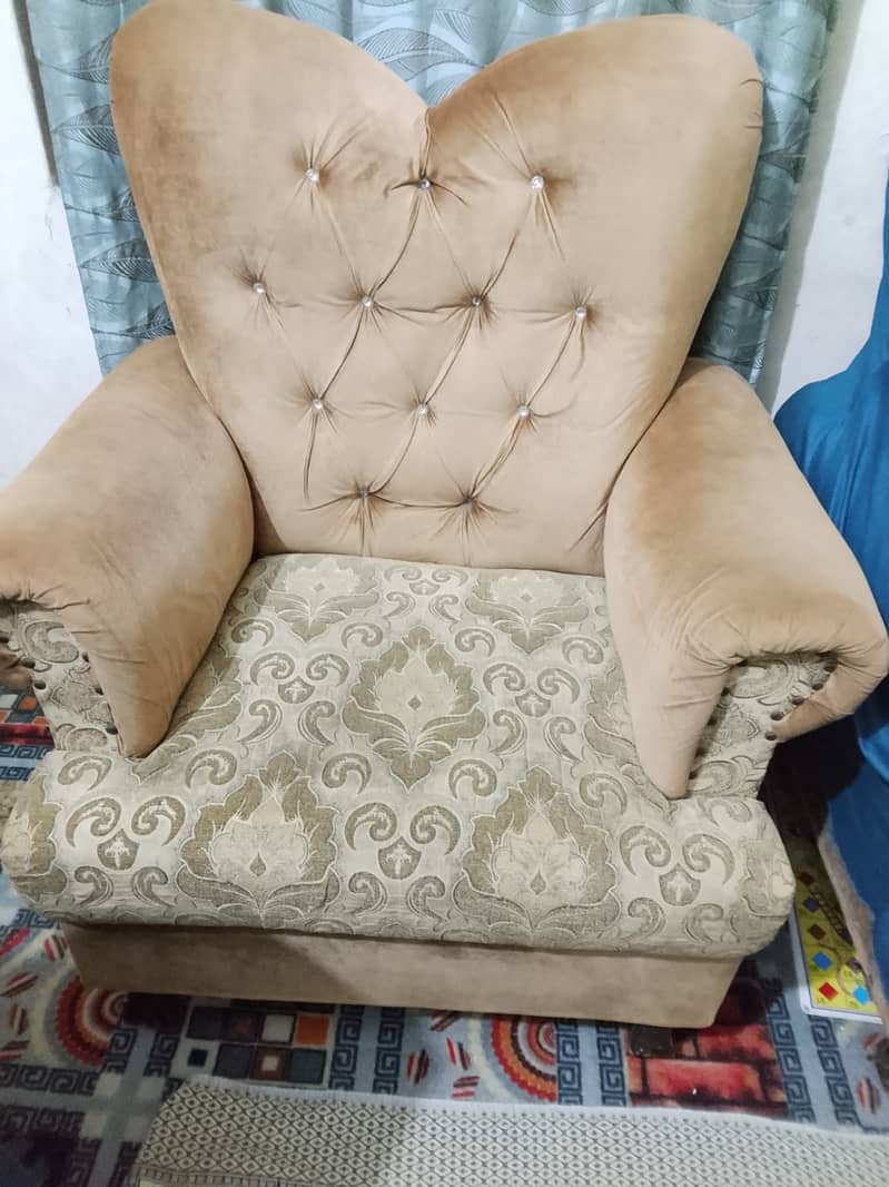 Sofa set 0
