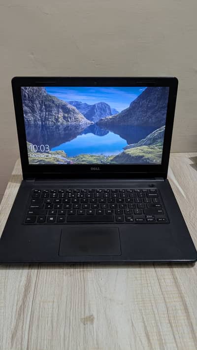 Dell Vostro 14 | Core i7 7thGen | 8 GB RAM | 256 GB SSD