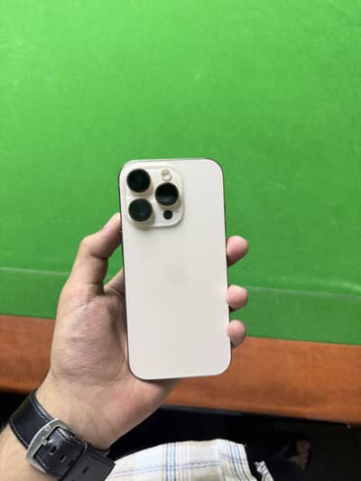 I phone 16 pro