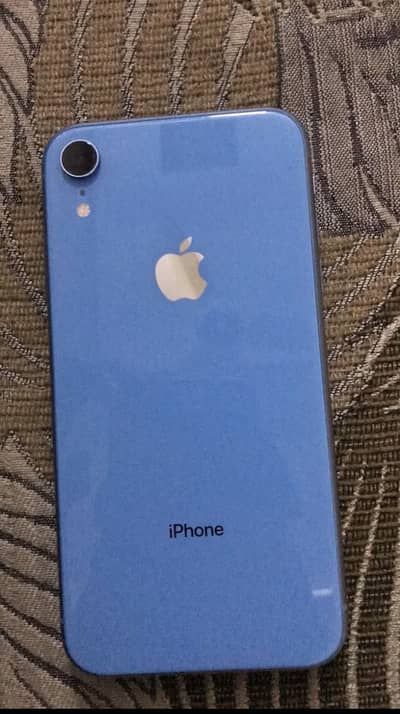 Apple iPhone XR