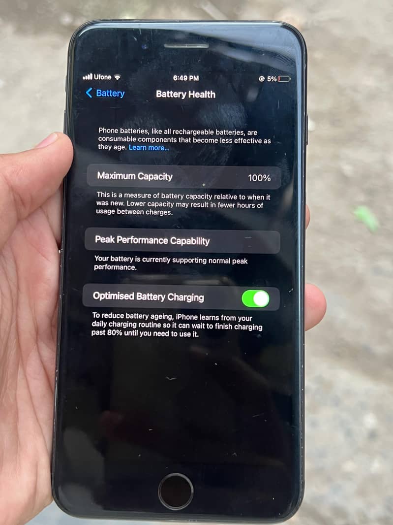 Apple iPhone 7 Plus 8