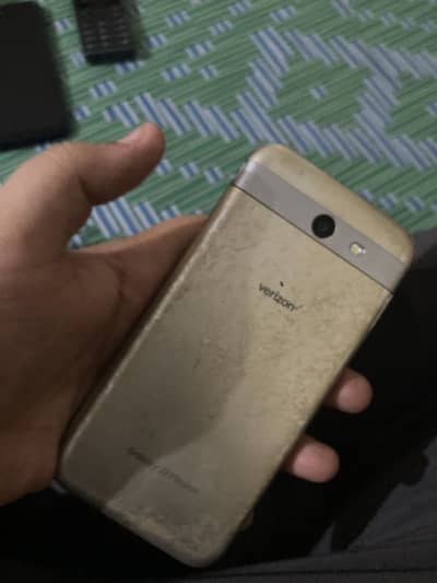 Samsung Mobile J3