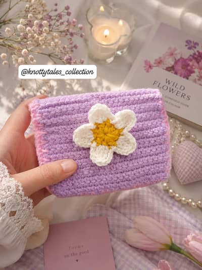 Crochet wallets and keychains
