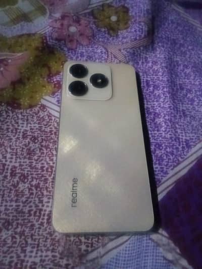 Realme C61