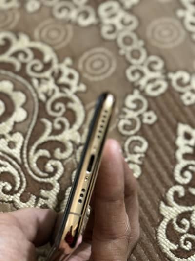 Apple iPhone XS