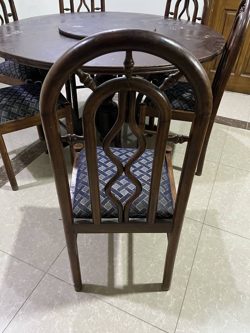 Dining table 3