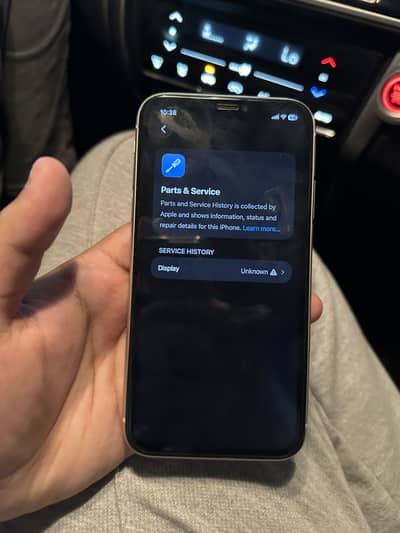 Iphone 11 ( read ad )