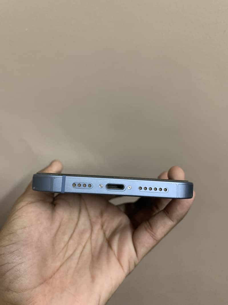 iPhone 14 plus 4