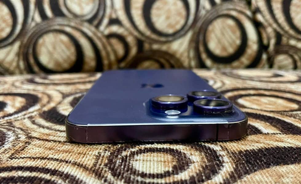 iPhone 14 Pro Max 3