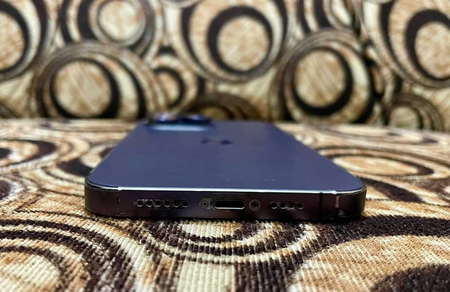 iPhone 14 Pro Max 5