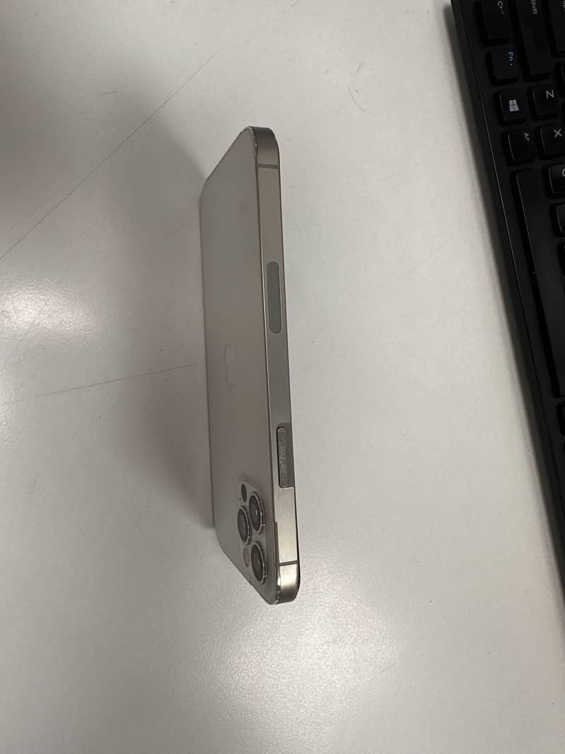 Apple iPhone 12 Pro 6