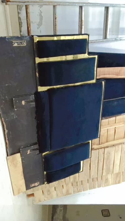 Black Velvet bed