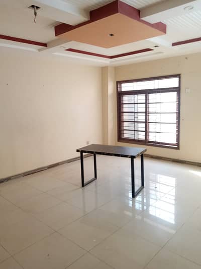 400 Sq. Yard Ground Floor Portion Available | 3 Bed DD | Salient Commercial Area | Separate Entrance & Meters |Prime Location Of Johar Block 7