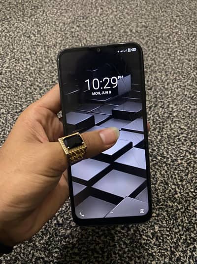 Infinix Hot 8 urgent sale