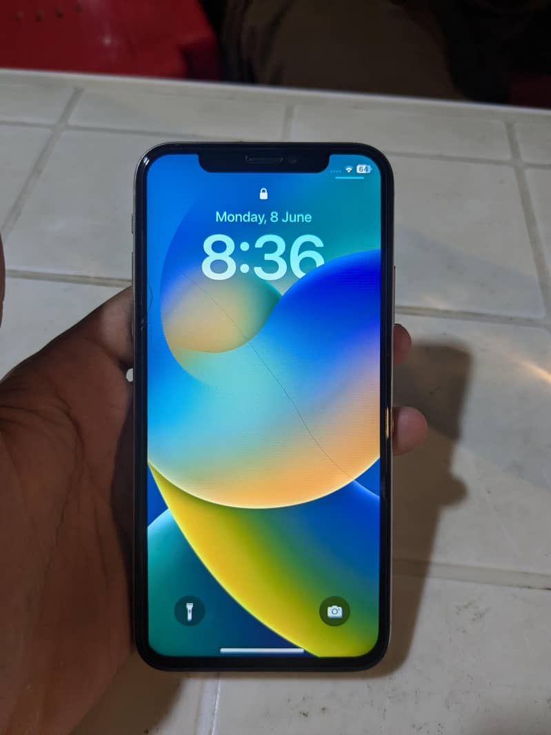 Apple iPhone X 3