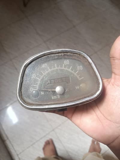 1982 Geniun 70cc meter and head light shesha