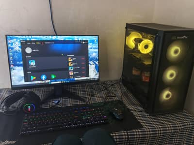Gaming PC with Monitor and all accessories