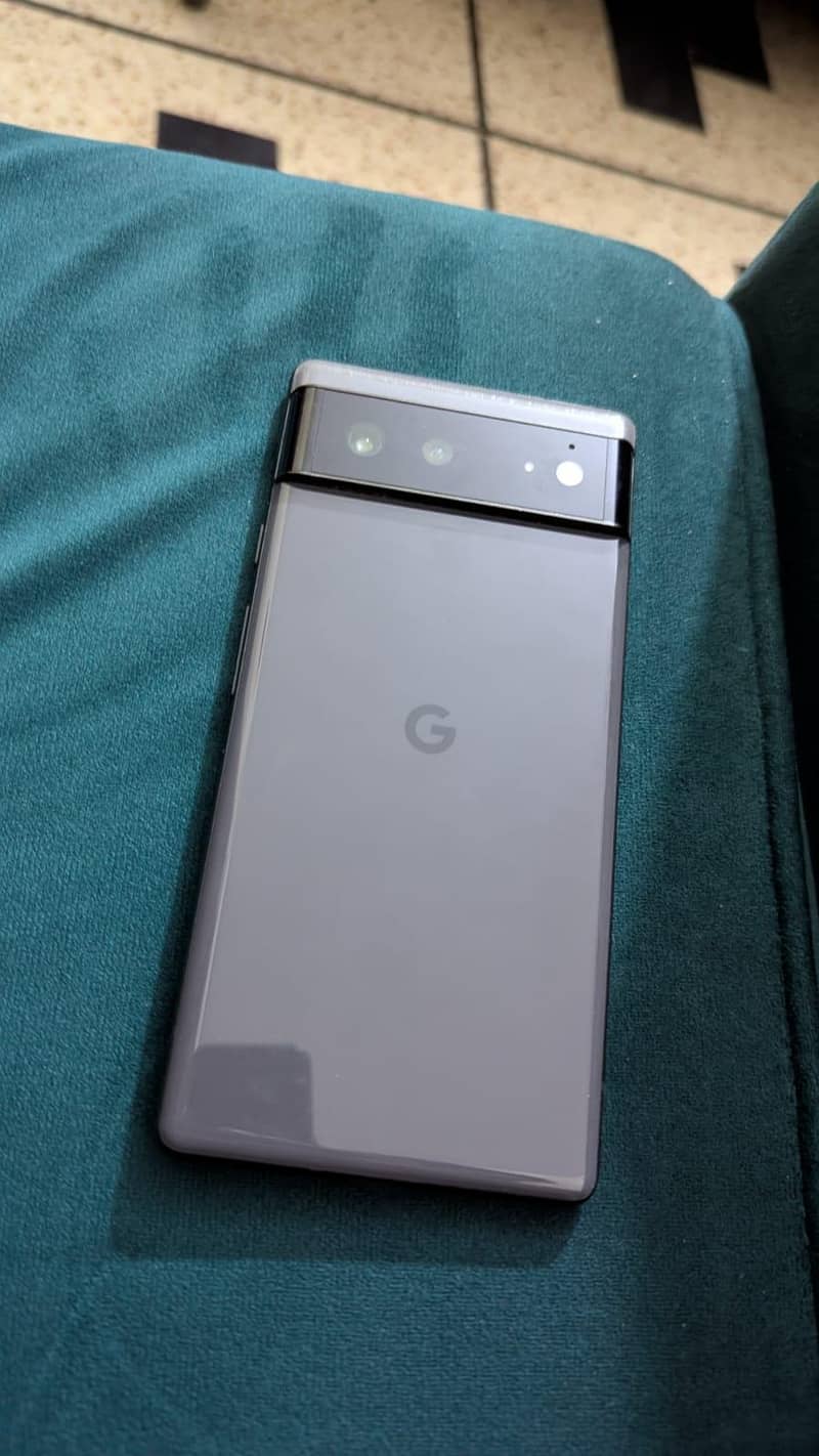 Google Pixel 6 4