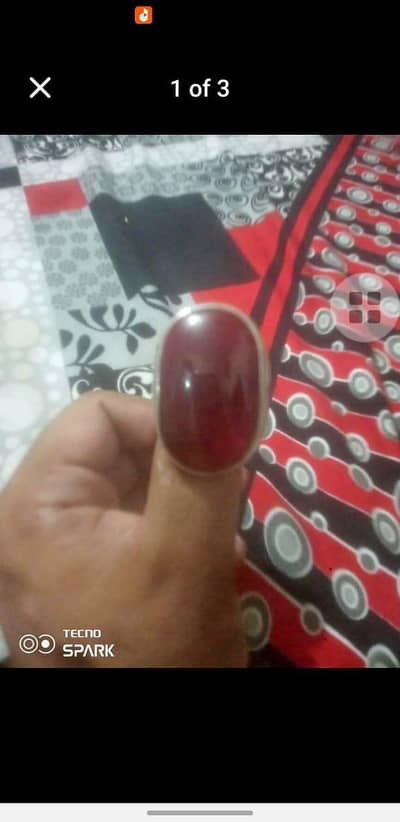big size Irani yaqoot avlable for sale  100 percent original in silver