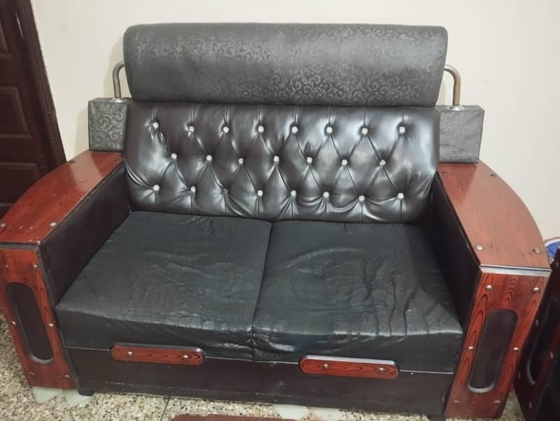Sofas and Office seats 1