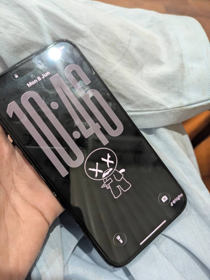Apple iPhone 15 plus 4