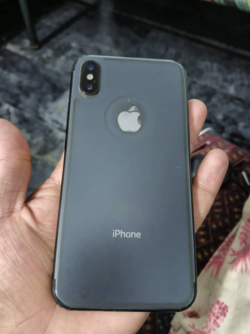 Apple iPhone X 4