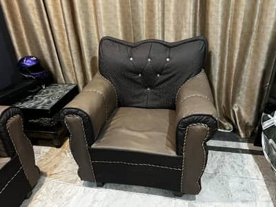 7 seater sofa with tables