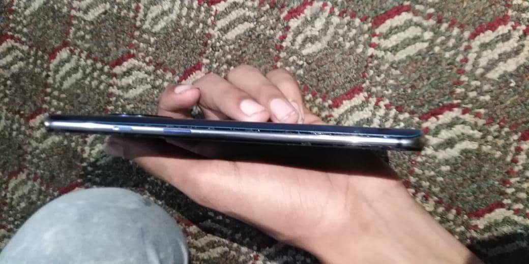 OnePlus t7 3