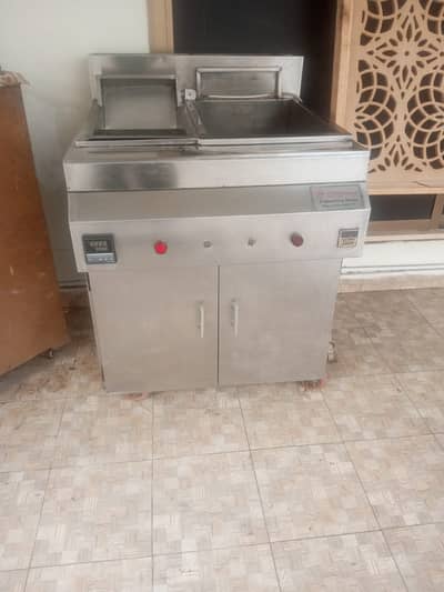 Automatic fryer