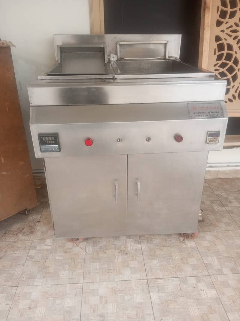 Automatic fryer 1