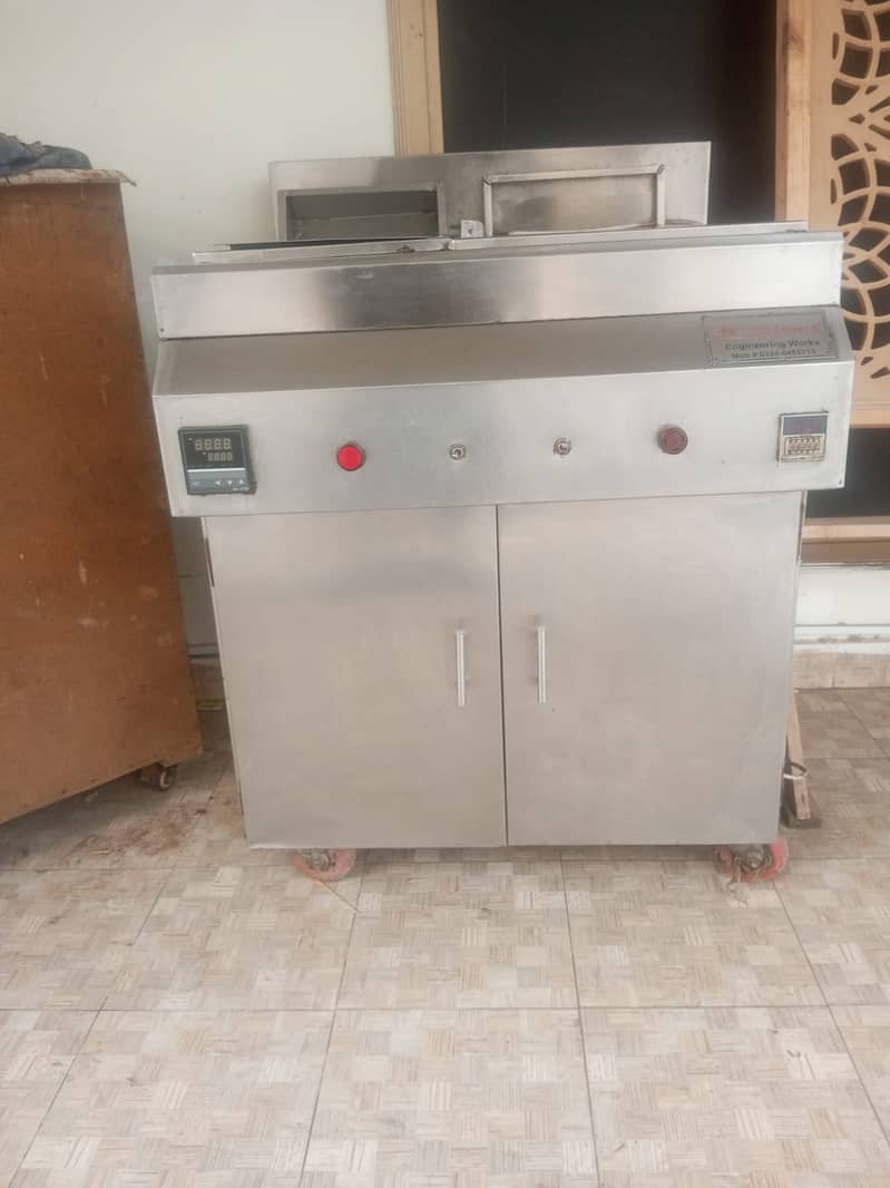 Automatic fryer 2