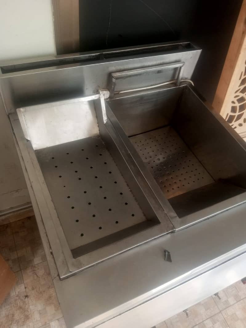 Automatic fryer 6