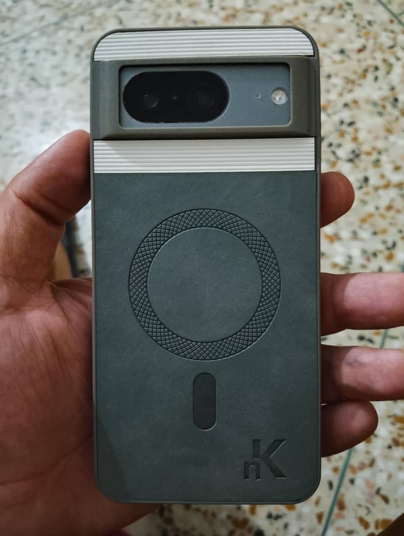 Google Pixel 8 1
