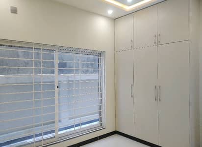 Highly-Desirable House Available In Bahria Town Phase 8 For rent