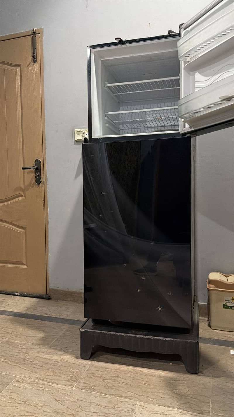 Waves Fridge 3