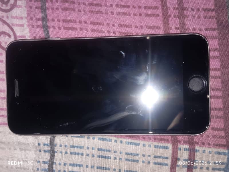 Apple iPhone 6 Plus 1