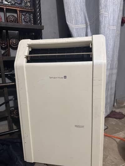 Portable Tringgton Metro AC 110 AC 0.75 best condition 100% cooling
