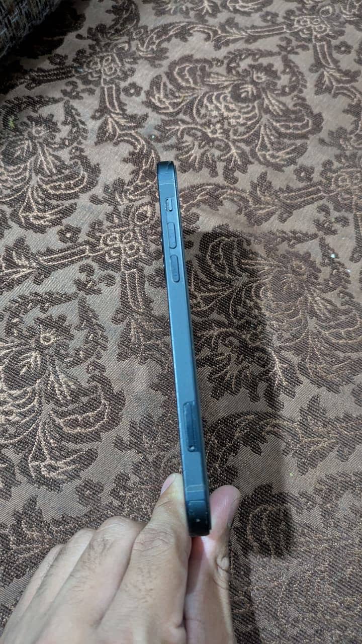 Iphone 12 5