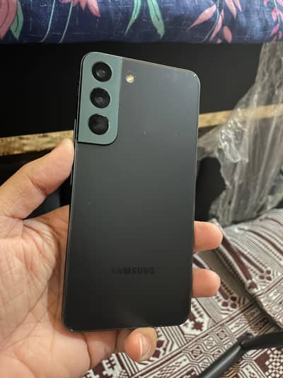 Samsung Galaxy S22 8/128