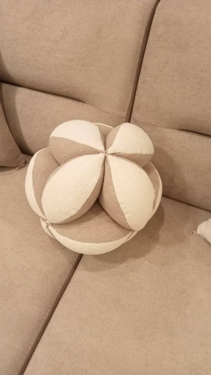 sofa cushion 0