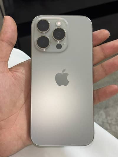 Apple iPhone 16 Pro