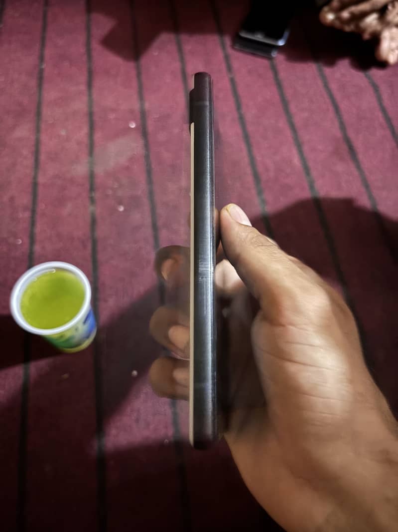 Google Pixel 6a 5