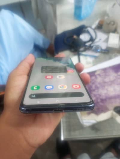 Samsung s20 fe all ok Mobile hai koi fault ni
