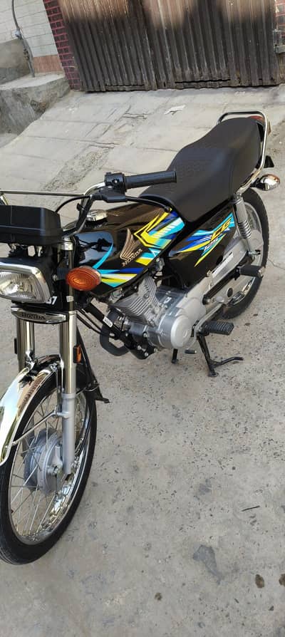 Honda 125 original condition documents complete