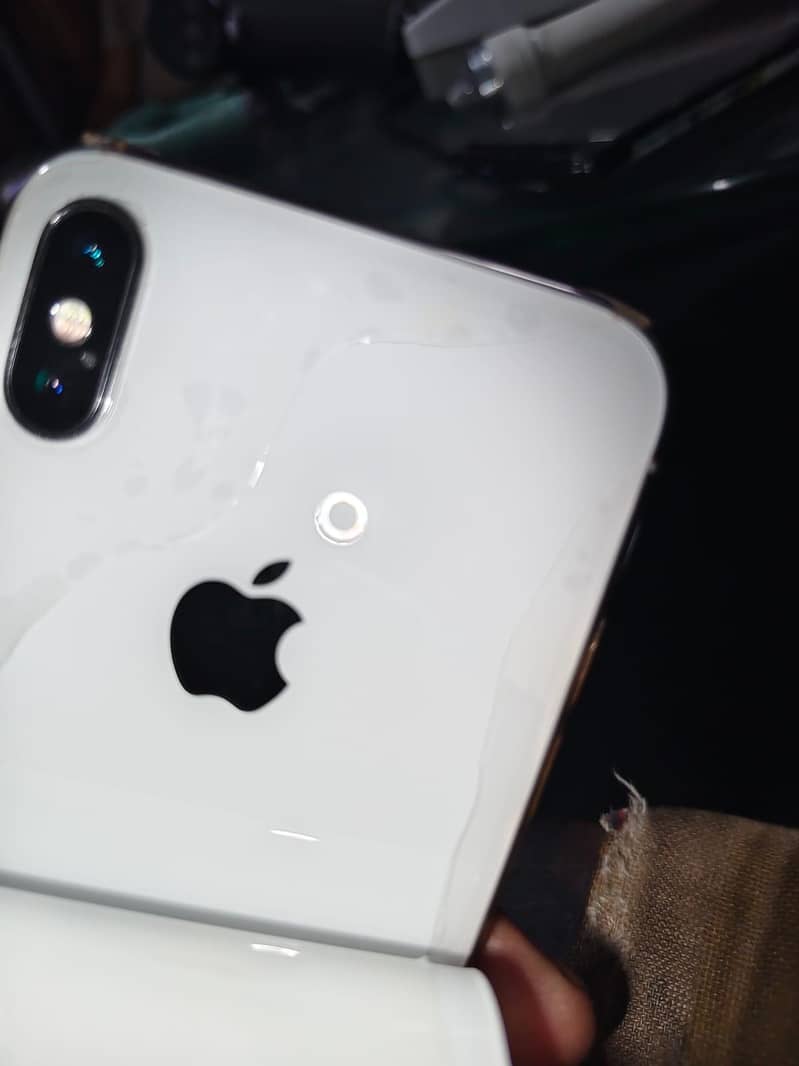 Apple iPhone X 2